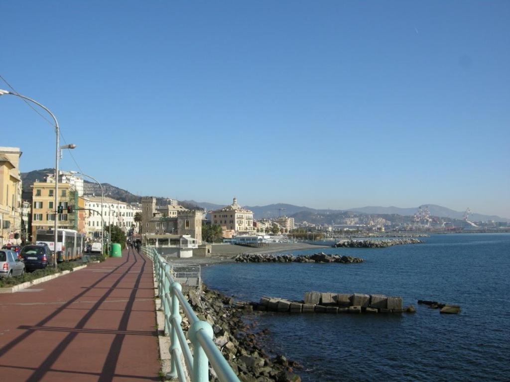 Hotel Mediterranee Genoa Exterior photo