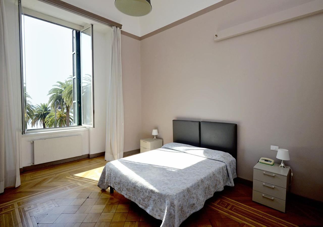Hotel Mediterranee Genoa Exterior photo